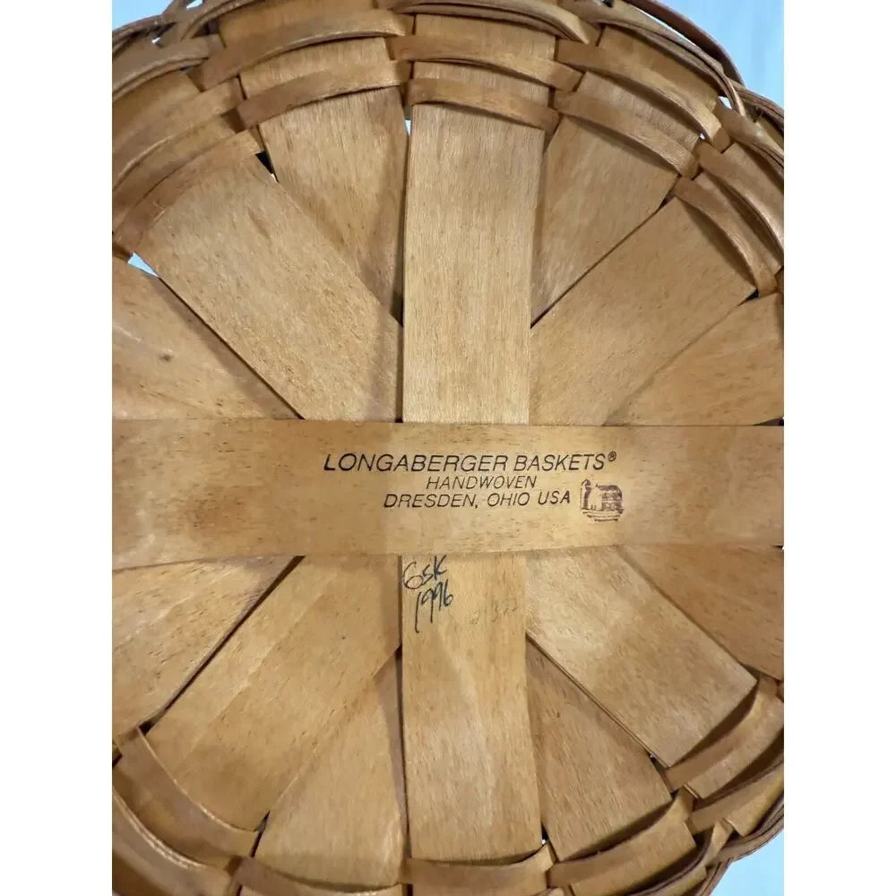 1996 Longaberger Heartland Darning Basket 10